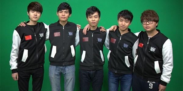 斯帕莱蒂与孔蒂的意甲逆转：那不勒斯击败尤文图斯，迎接新时代