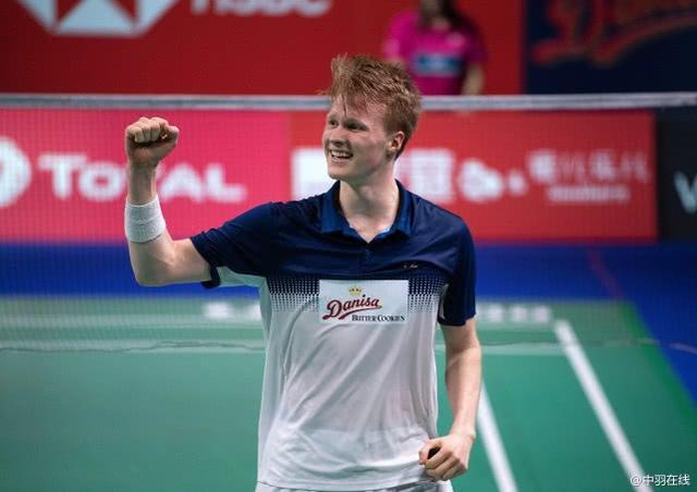 色不容小觑 色不容小觑